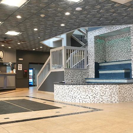 American Inn & Suites ウォーターフォード エクステリア 写真